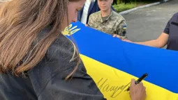 Волинські прикордонники зустріли вдома світову рекордсменку (фото)