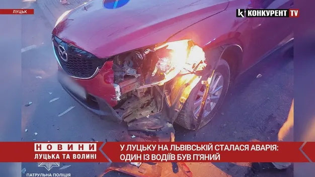 У Луцьку п'яний пенсіонер скоїв ДТП (фото, відео)