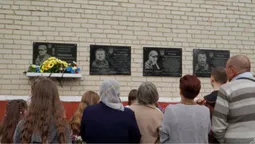 У селі на Волині відкрили меморіальні дошки трьом полеглим Захисникам (фото)