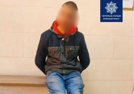 Побив співмешканку і порізав вени: у Ковелі вгамували неадеквата