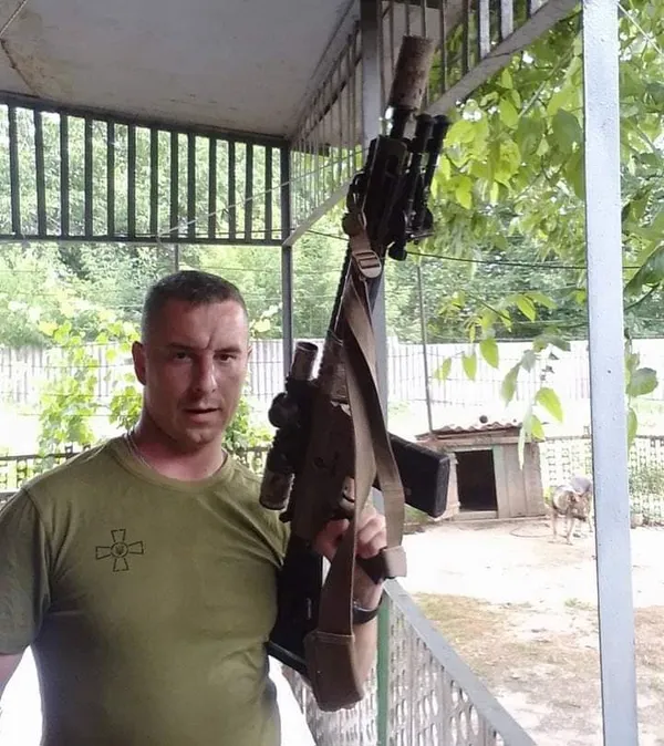 Бійця з Волині нагородили медаллю за оборону Бахмута (фото)