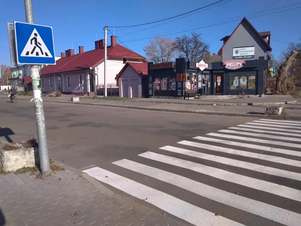 У Ківерцях встановили безпечні пішохідні переходи (фото)