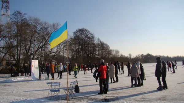 В Шацьку відбулися змагання на ковзанах (фото)