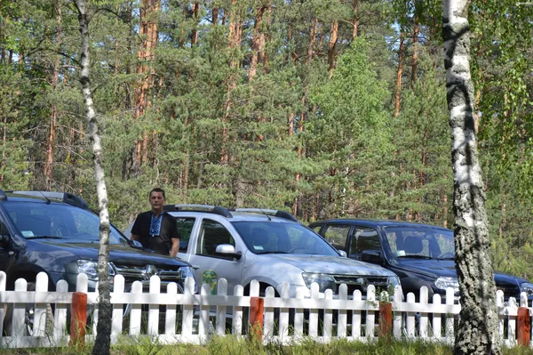 Автомобілі  рейдових бригад працівників лісової охорони марки «Рено Дастер»
