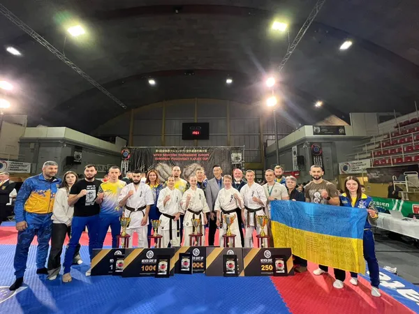 Ковельчанин Михайло Наумчик здобув «золото» на Кубку Європи з кіокушин карате (фото)
