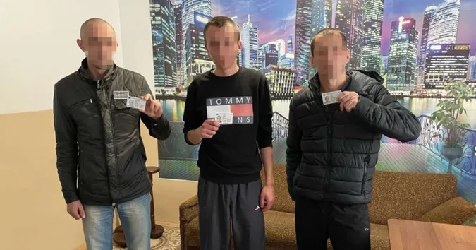 Ресоціалізація: в'язням Маневицької колонії вручили ID-паспорти (фото)