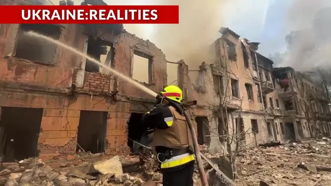 Russia launches a missile attack on a hospital in Dnipro: there are dead and wounded