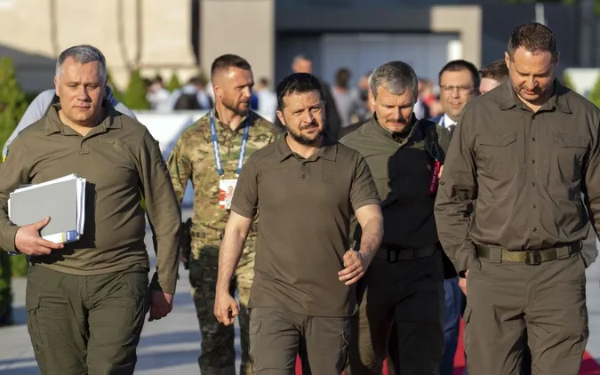 Зеленський прибув на Херсонщину (відео)