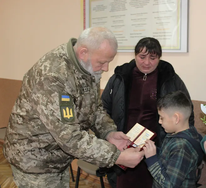 У Рожищі двох захисників посмертно нагородили орденами «За мужність» (фото)