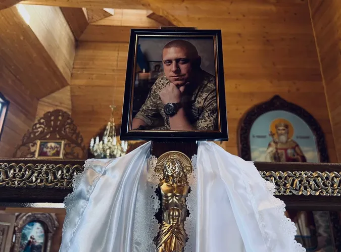 У Володимирі в останню земну дорогу провели Захисника Ігоря Пригарського (фото)
