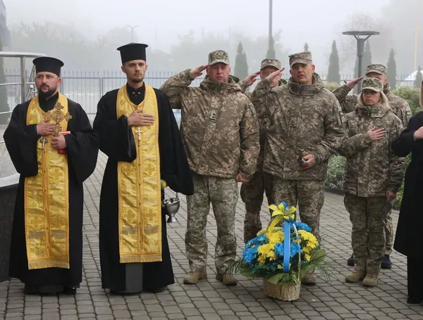 У Луцьку відкрили меморіальну дошку прикордоннику Сергію Багрію (фото)