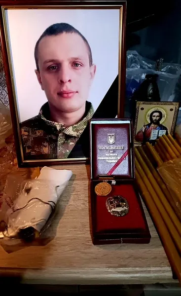 «Герой, якому вічно буде 23»: на Волині попрощалися з захисником (фото)
