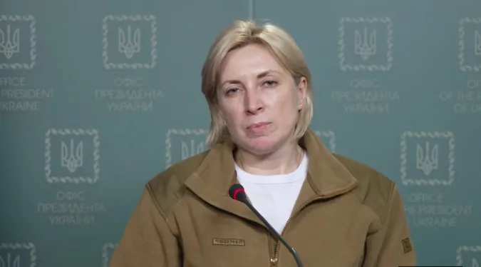 Черговий обмін полоненими: додому повертаються 19 українців, двоє з них поранені, – Верещук