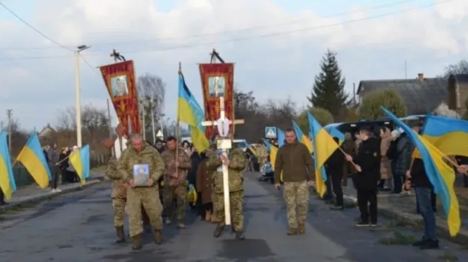 На Волині провели в останню путь 54-річного захисника Ігоря Дмитрука (фото)
