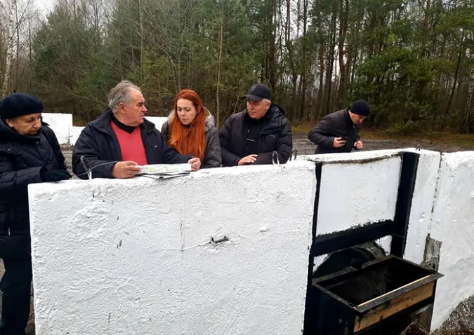 Обміління Світязю: робоча група оглянула гідроспоруду (фото)