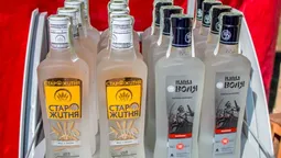 Кришталево чиста вода та високоякісний спирт: на інвестфорумі представили нові марки волинської горілки (фото)*
