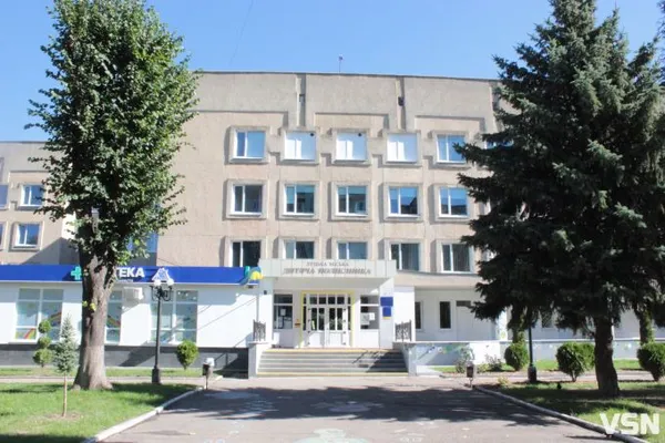 У Луцьку записатися до лікаря в дитячій поліклініці можна через мобільний додаток (фото)