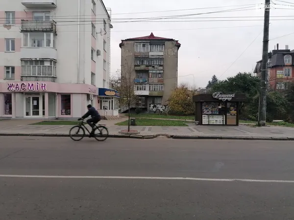 Осінь у  Луцьку (фото)