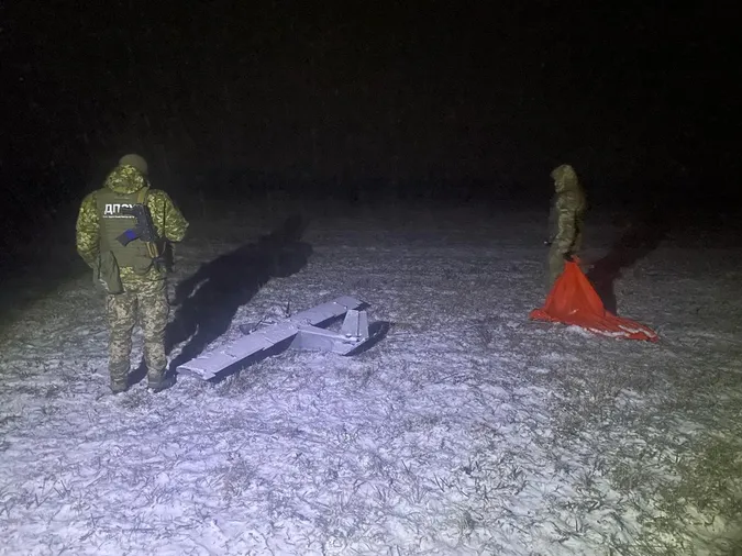 На Волині викрили контрабандистів, які безпілотниками переправляли до Польщі сигарети (фото)