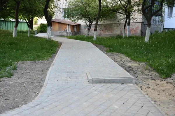 Як у Луцьку ремонтують дороги (фото)