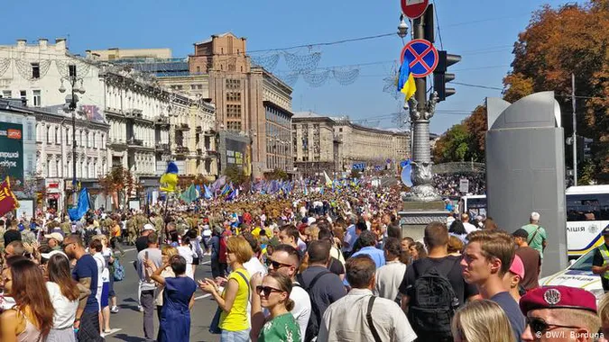 Скільки людей взяло участь в урочистостях з нагоди Дня Незалежності