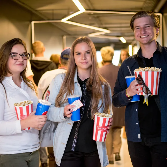 У Multiplex даруватимуть поп-корн та квитки до Дня клієнта*