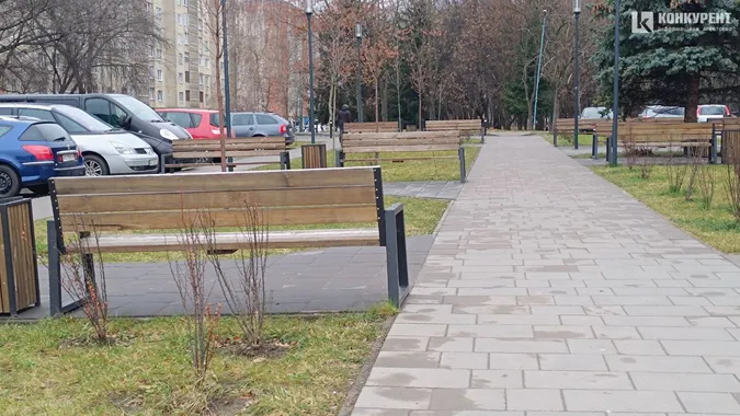 «Лінивий» Луцьк у перший день 2024 року (фото)