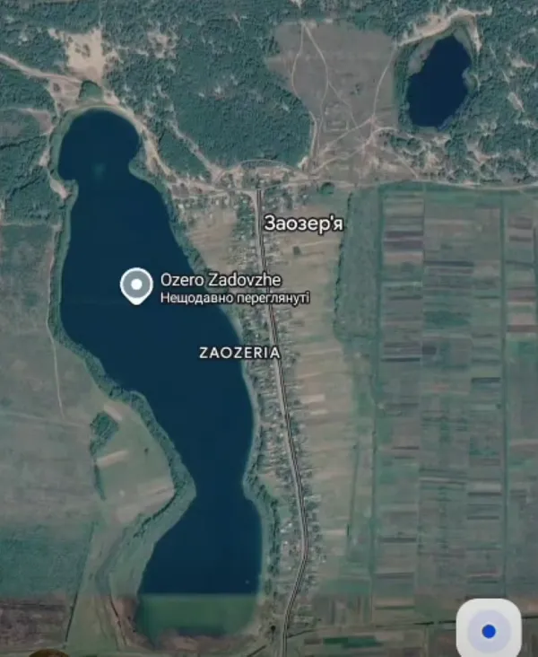 Змінює колір залежно від погоди: на Поліссі ховається глибоке прозоре озеро з бірюзовою водою (фото, відео)