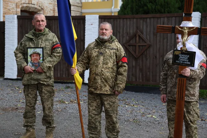 На Волині попрощалися з Героєм Віктором Бондаруком (фото)
