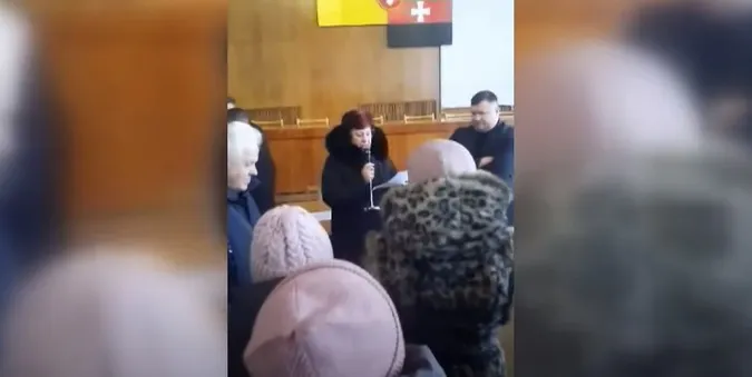 У Нововолинську пенсіонери виступили проти «драконівських» тарифів на воду (відео)