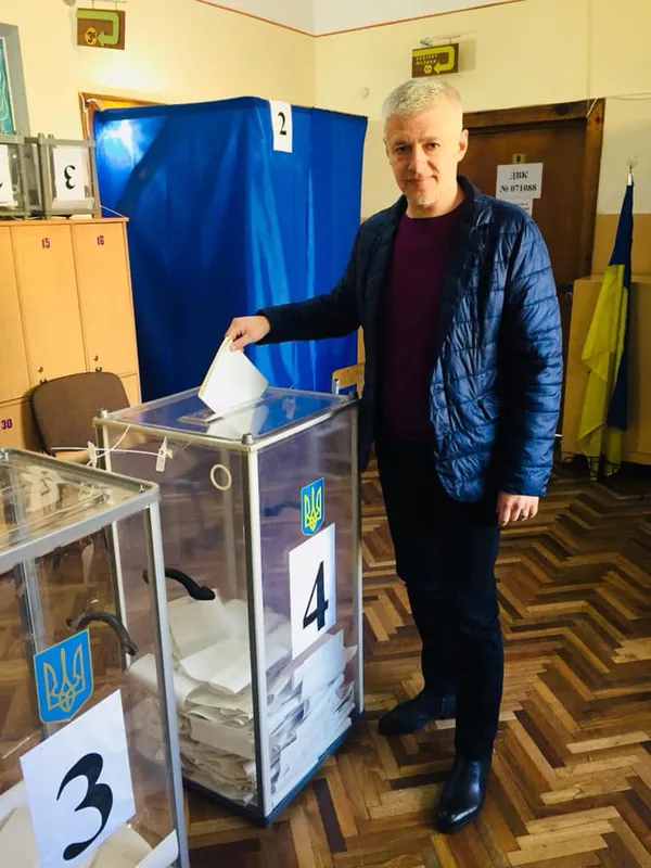 Голосуй свідомо: як лучани обирають Президента (ФОТО)
