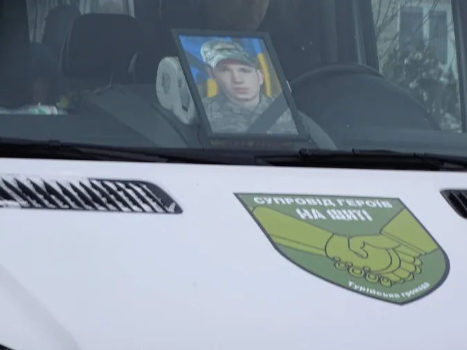 На Волині попрощалися із гранатометником Олегом Оменюком (фото)