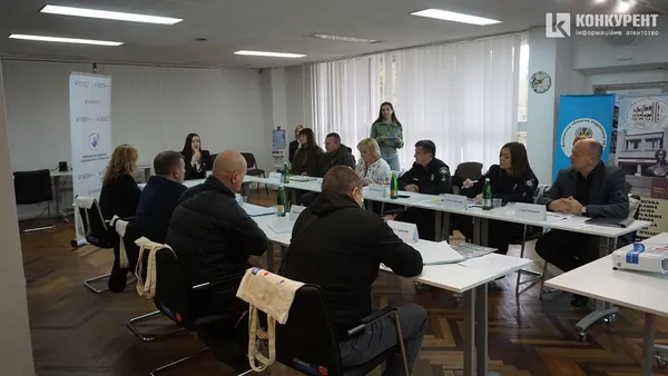 У Луцьку вперше за один стіл посадили ТЦК, адвокатів та силовиків: про що говорили
