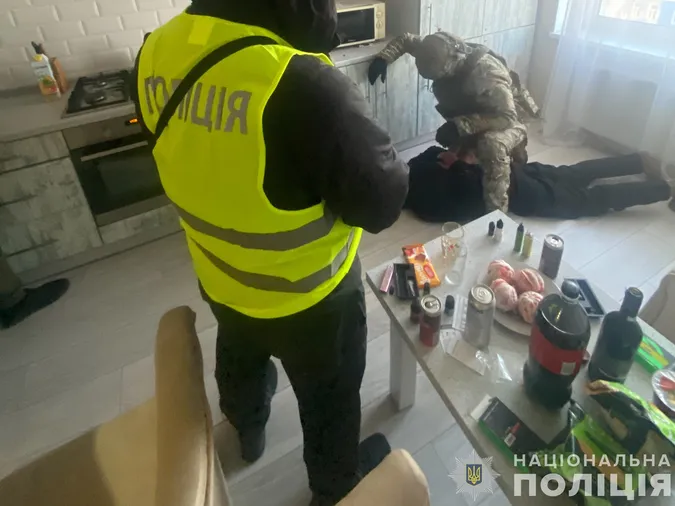 Привів додому 13-річну: у Сумах затримали 42-річного педофіла (фото, відео)