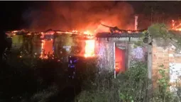 Згорів будинок: у Володимирському районі на місці пожежі знайшли тіло чоловіка