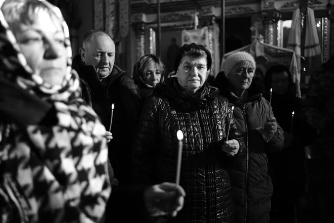 Луцька громада попрощалася із померлим від поранень Романом Мельничуком (фото)