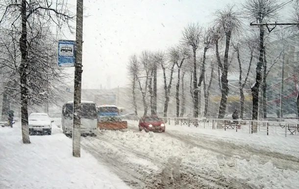 Вже у більшості областей: коли на Волині випаде сніг