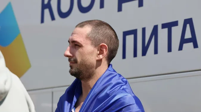Обмін полоненими: в Україну повернулися 103 українські воїни (фото)