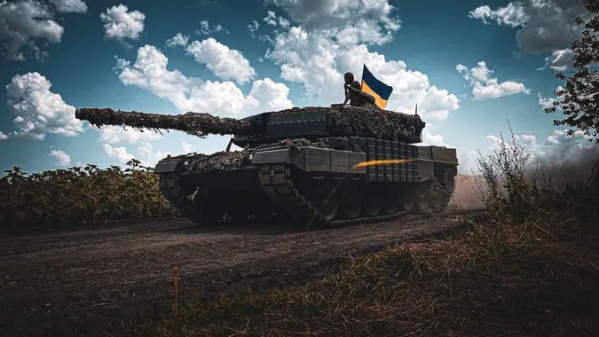 Близько 237 680 окупантів, 4481 артсистема, 3820 безпілотників: втрати ворога на 16 липня