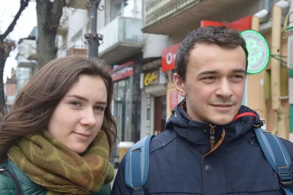Святкувати не можна скасувати: як лучани ставляться до 8 березня