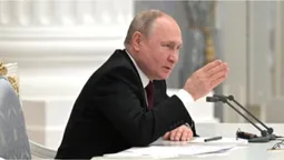 Путін о 5 ранку оголосив про початок військової операції на Донбасі (відео)