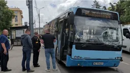 У центрі Луцька автобус врізався в маршрутку (фото, відео)