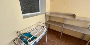 Пліснява та порушення в харчоблоці: представники омбудсмана перевірили дитяче відділення лікарні на Волині (фото)