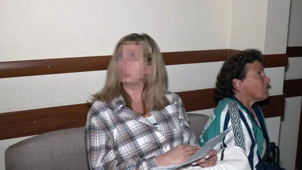 У Луцьку масово кинулися міняти свідоцтва про народження дітей, щоб виїхати за кордон: що коїться (відео)