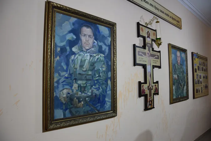 У Луцькому прикордонному загоні відкрили куточок пам'яті (фото)