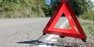 У Луцьку біля Дачного – жахлива аварія за участі поліцейського авто (відео) (доповнено)