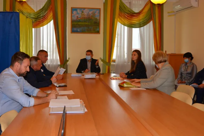 Для інтернату в Голобах і притулку в Рожищі не можуть знайти очільників