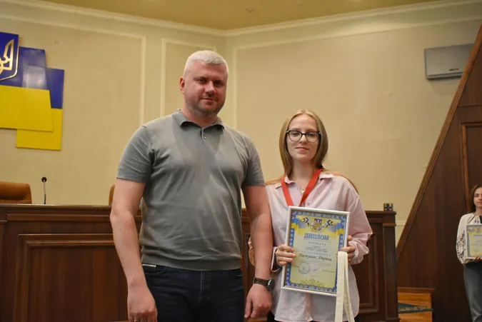 Гордість Волині: в Луцьку нагородили юних інтелектуалів та їхніх наставників