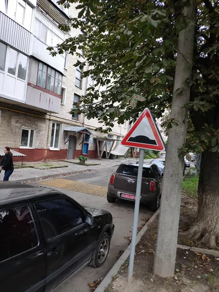 У Луцьку на Львівській з'явились нові «лежачі поліцейські» (фото)