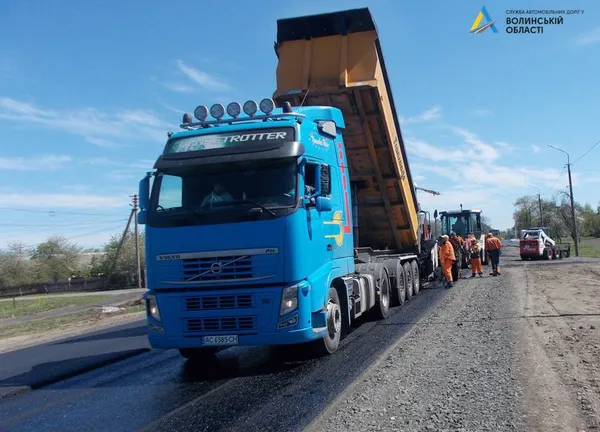 В Рожищенському районі відремонтували ділянку автошляху М-19 (фото)